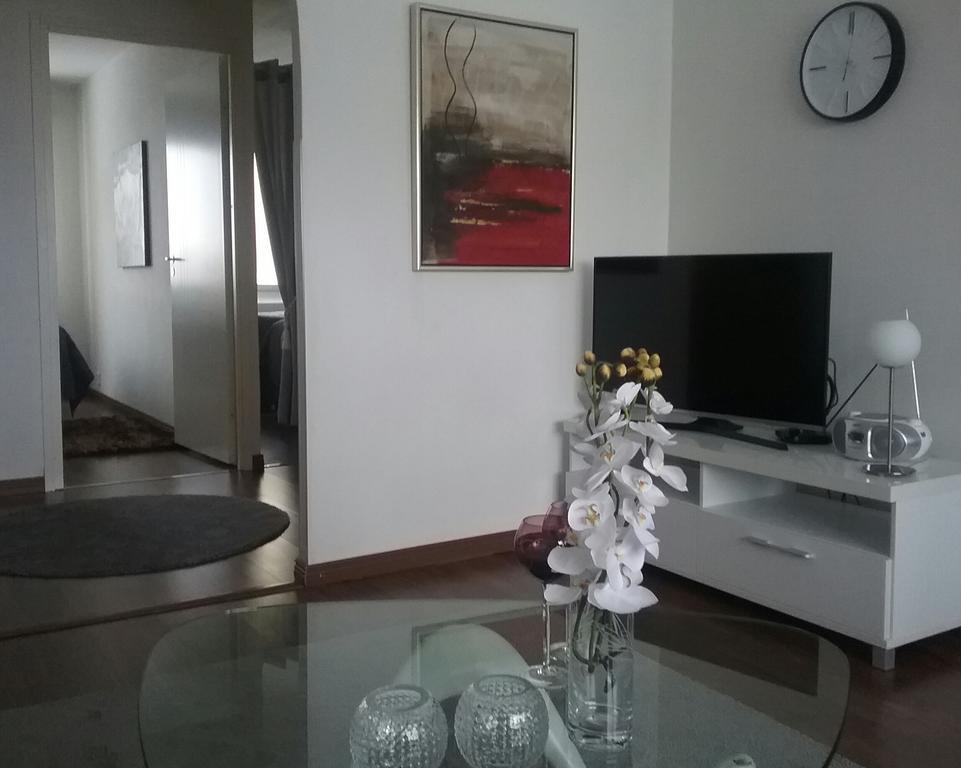 Apartment Pohjantaehti Uleåborg Exteriör bild