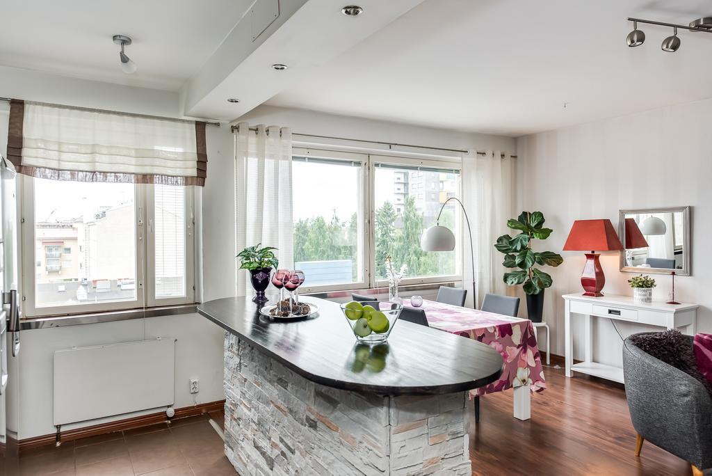 Apartment Pohjantaehti Uleåborg Exteriör bild